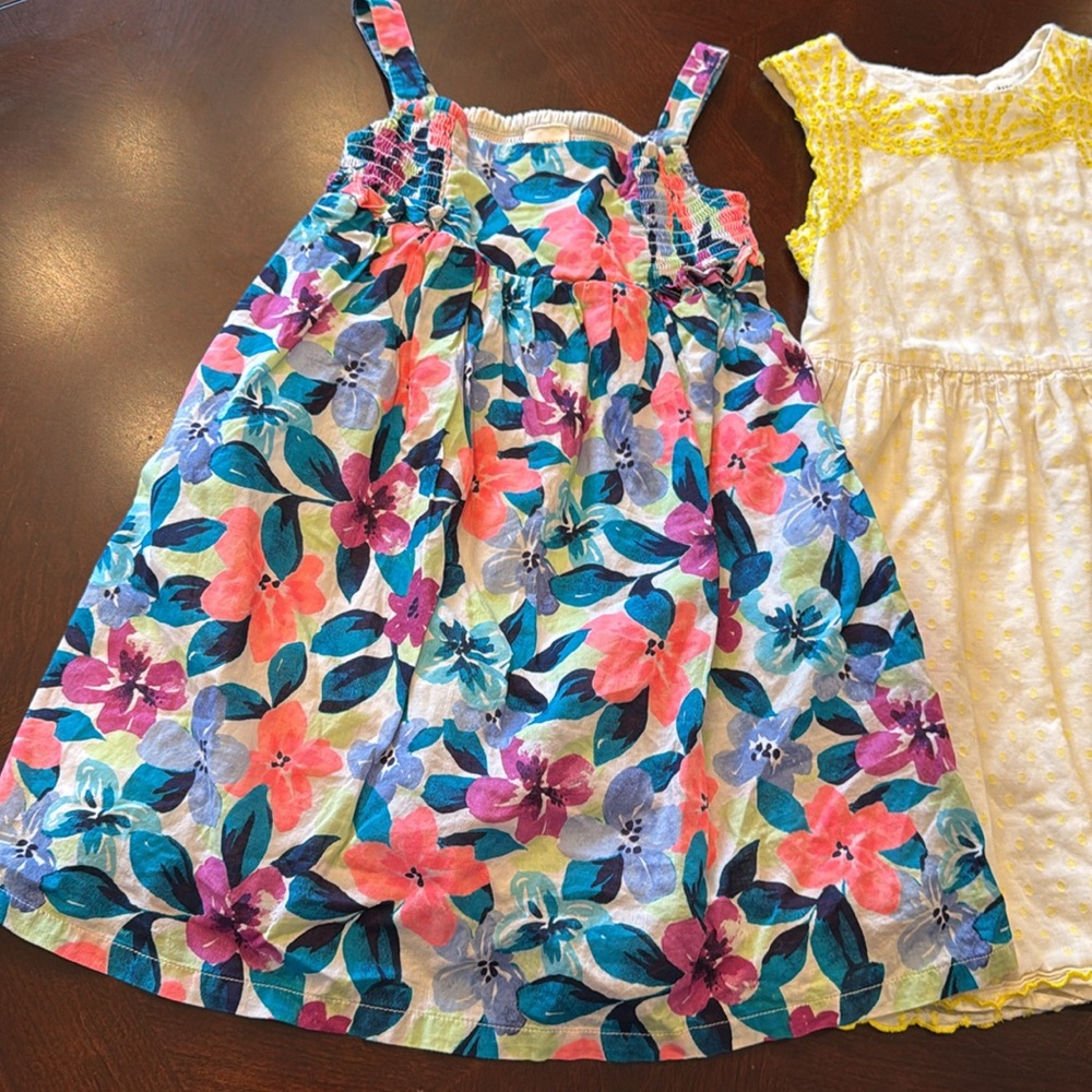 Bundle Of 2 Girl’s Dresses Baby Gap 5yrs Polka Dot Eyelet and Gymboree F… - Picture 2 of 13